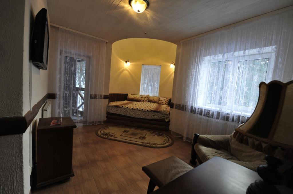 Hotel Oazis-M Babin Zimmer foto